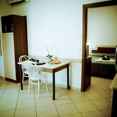 Apartmanhotel Mediterraneo 4*