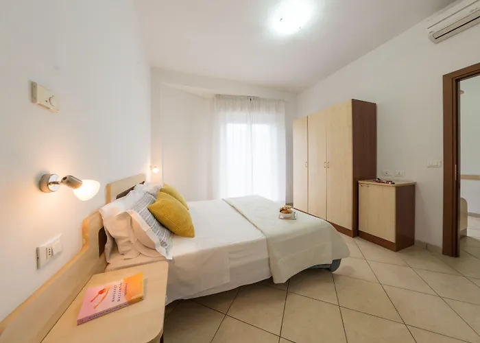 Mediterraneo Aparthotel 4*