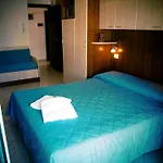Hotel apartamentowy Mediterraneo