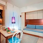 Mediterraneo 4*