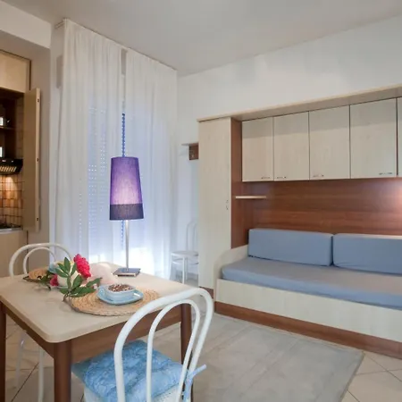 地中海公寓酒店