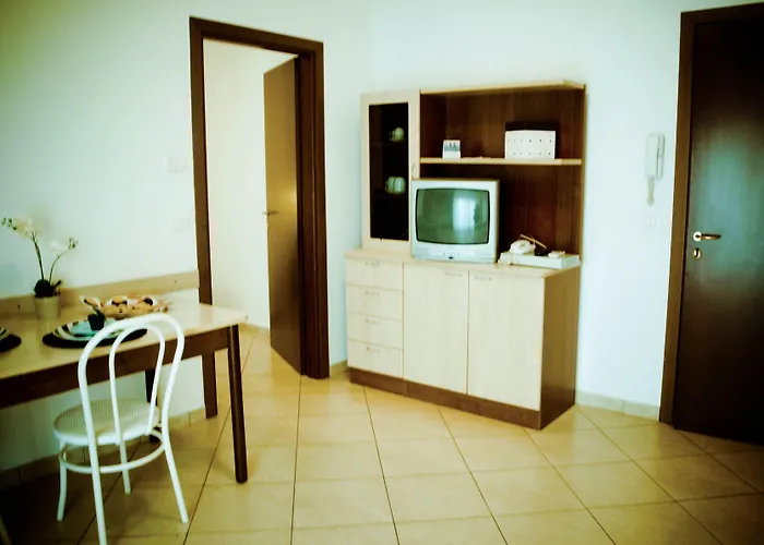 Mediterraneo 4* Римини