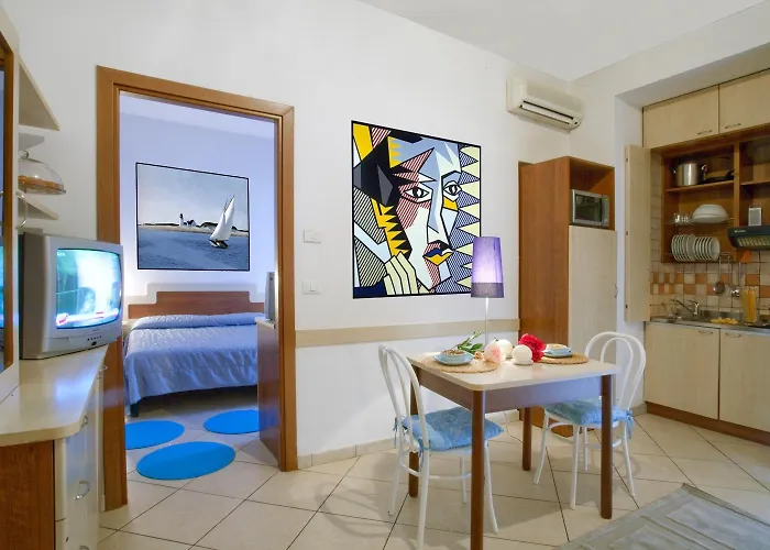 Mediterraneo 4* Римини