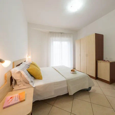 Mediterraneo Lägenhetshotell 4*