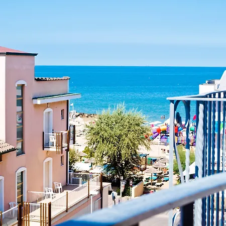 Apart-hotel Mediterraneo