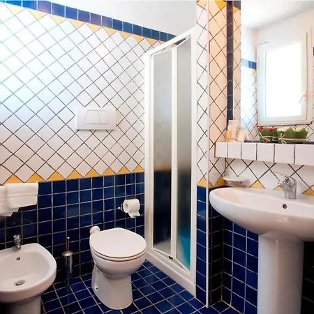 Ξενοδοχείο με διαμερίσματα Mediterraneo